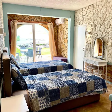 Hamre Apartments Agios Georgios Pagon Esterno foto
