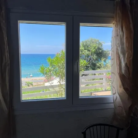 Hamre Apartments Agios Georgios Pagon Esterno foto