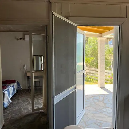 Hamre Apartments Agios Georgios Pagon Esterno foto