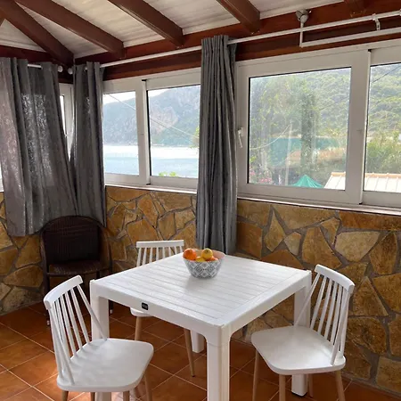 Hamre Apartments Agios Georgios Pagon Esterno foto