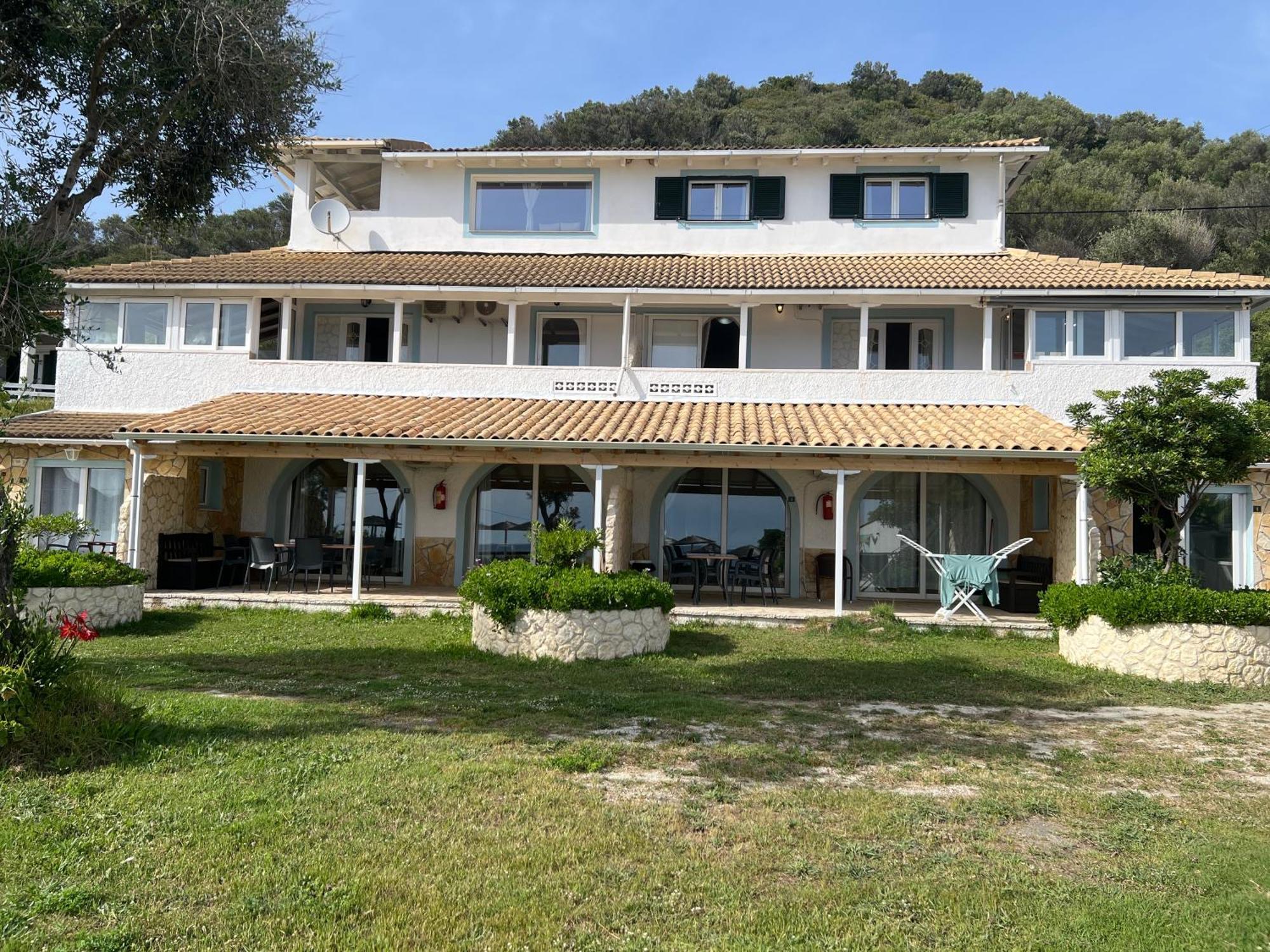 Apartment Hamre Agios Georgios Pagon