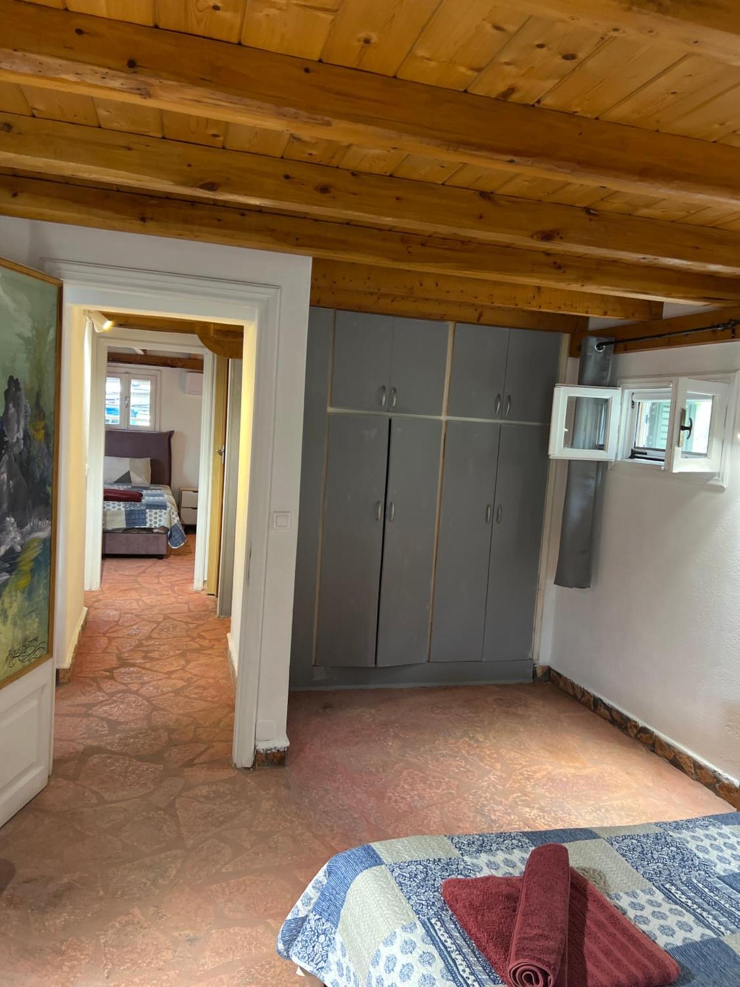 Apartment Hamre Agios Georgios Pagon